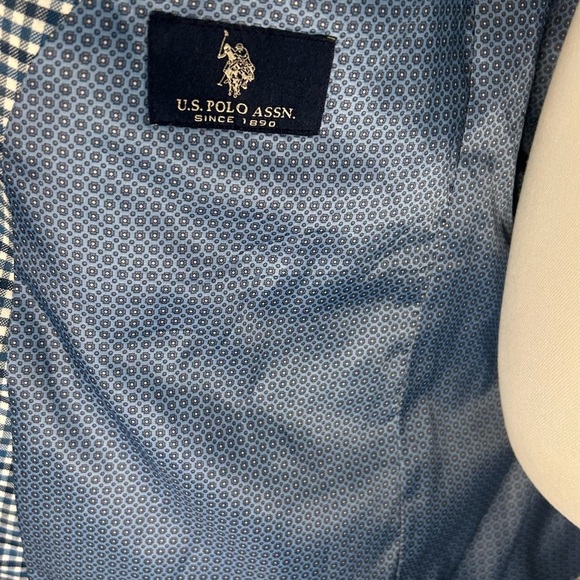 U.S. Polo Assn. Blue and White Sport Coat - Picture 4 of 8